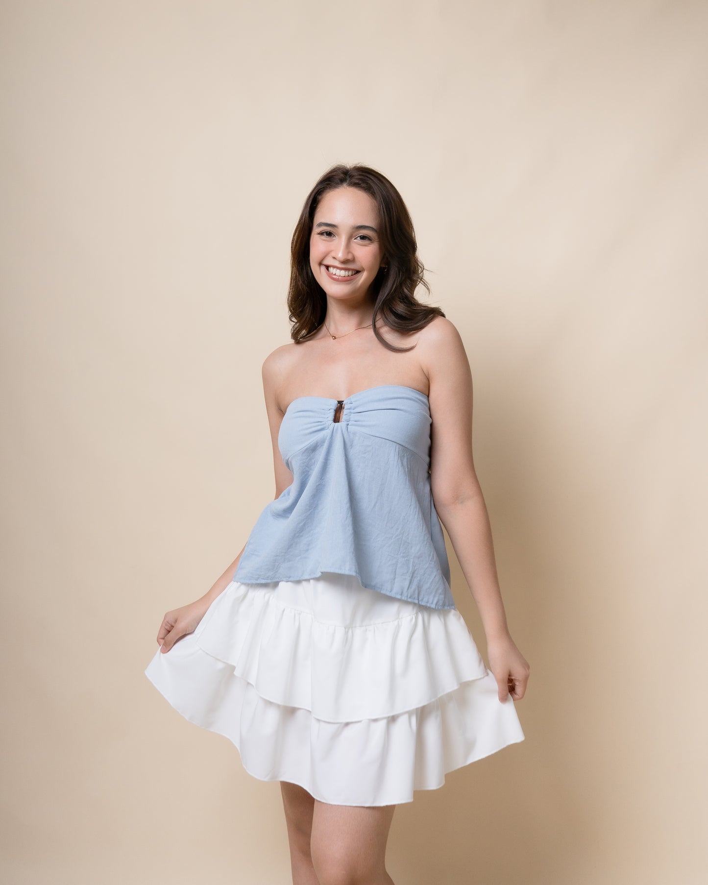 VEYRA Tube Linen Top