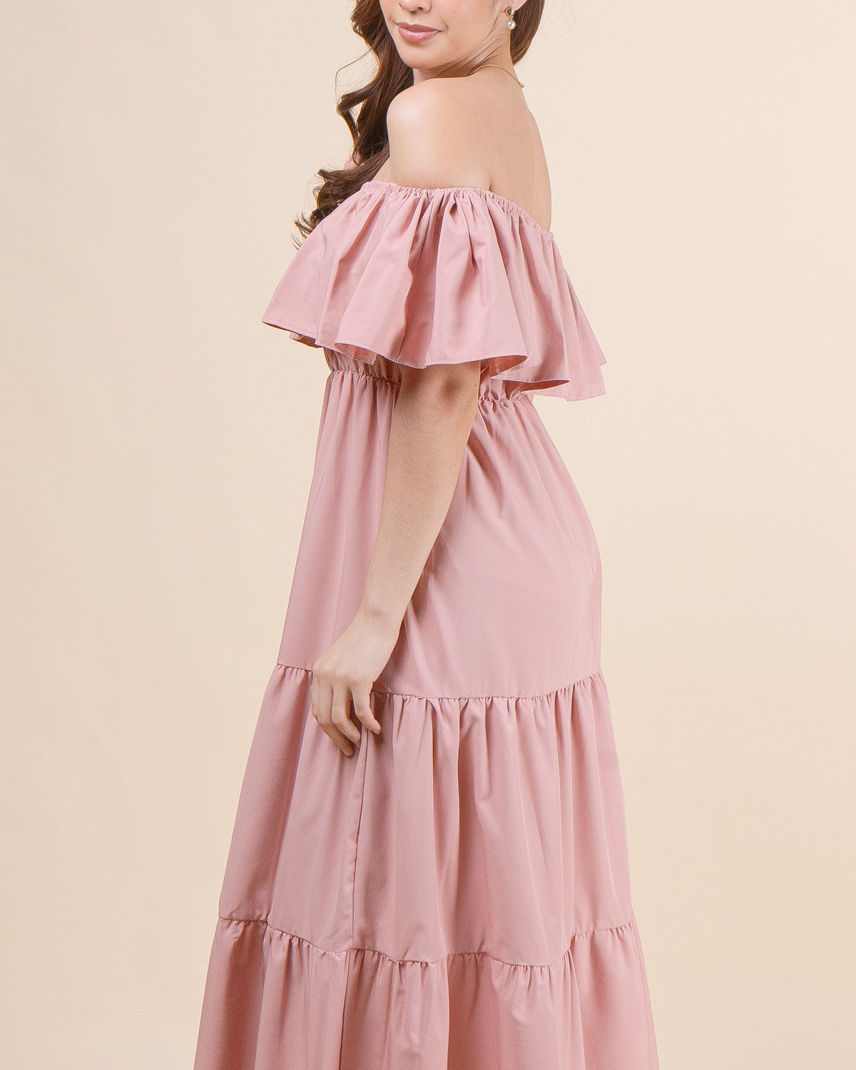 BETTY Off Shoulder Maxi Dress