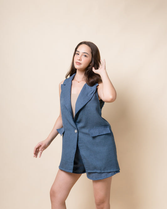 VELORA Vest + Shorts Set