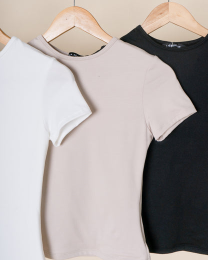 LIVIA Body Hugging Basics Top