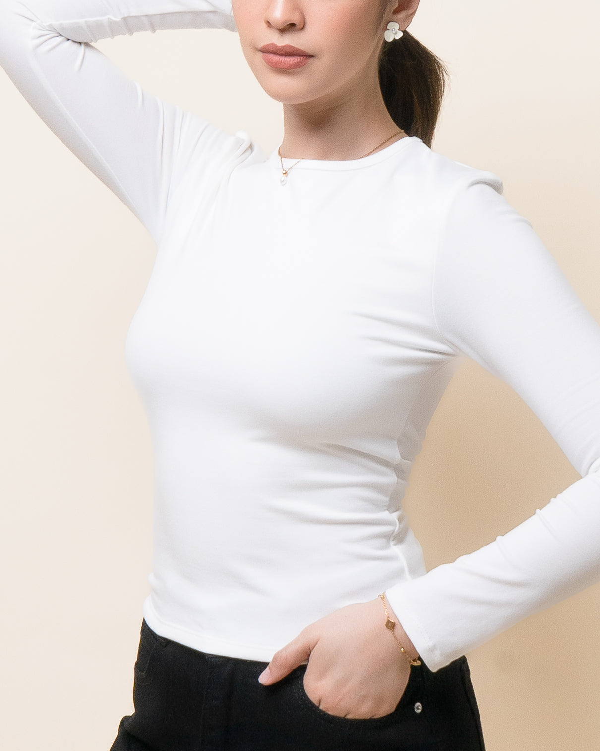 LIVIA Body Hugging Basics Top